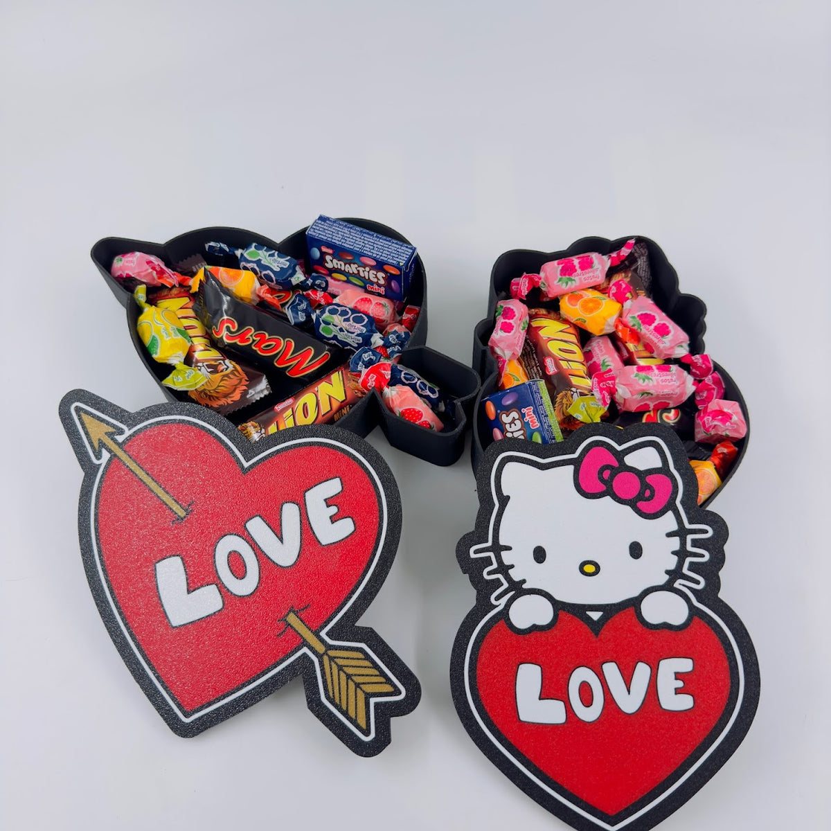 Caja decorativa San Valentín — corazón y Hello Kitty — imagen del producto | Despro